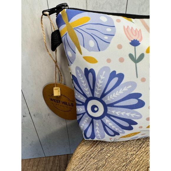 Cloth Flowers Makeup Bag Blue Cosmetics Bag NEW Boho Garden Travel Bag - Picture 3 of 5
